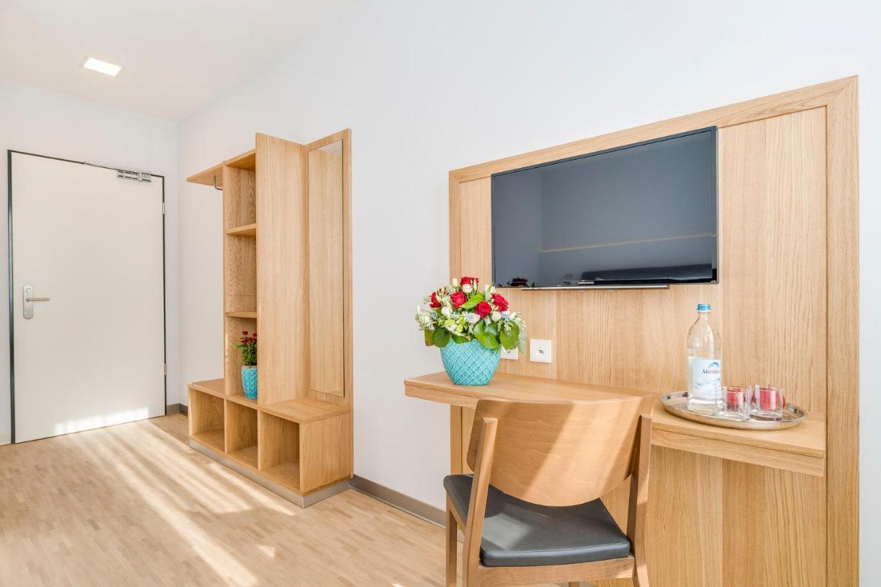 Hotel Apfelrot Erding Kültér fotó