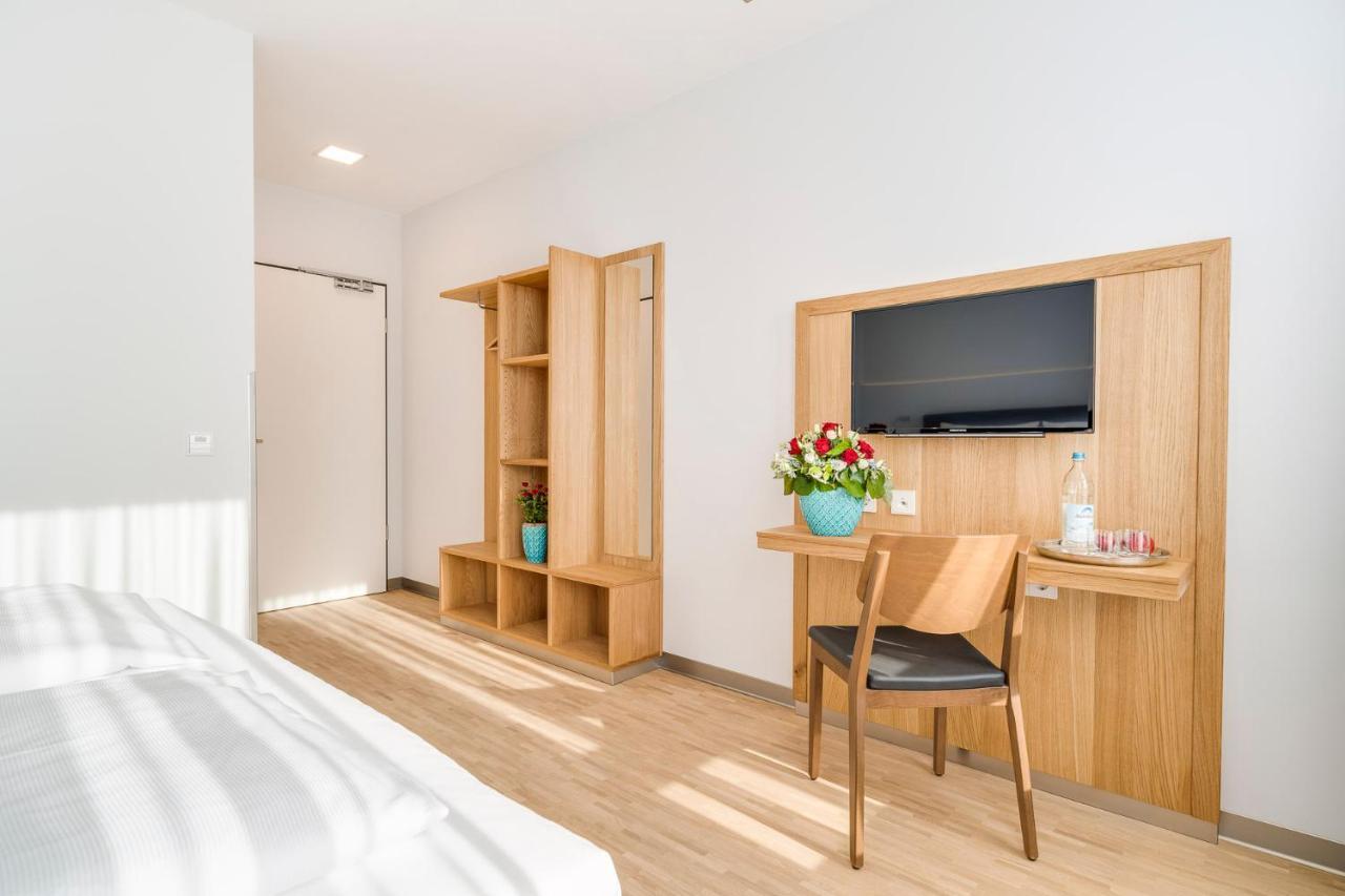 Hotel Apfelrot Erding Kültér fotó